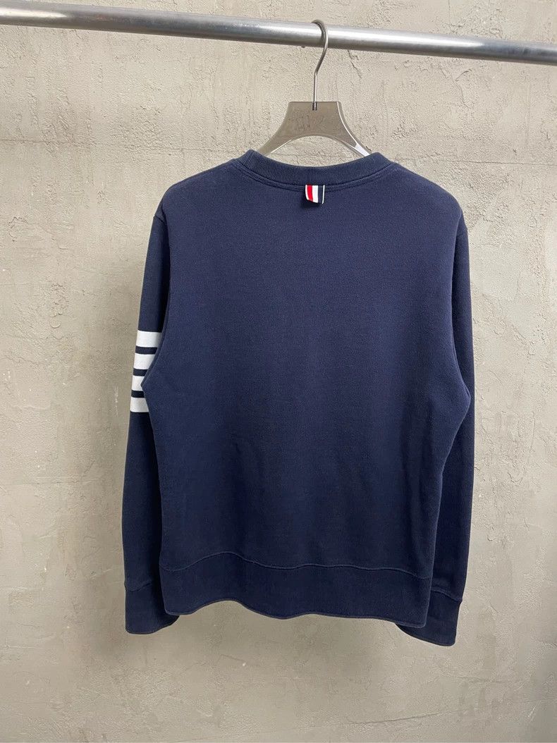 Thom Browne Thom browne Dark blue four-striped round-neck sweatshirt 25 Size US XL / EU 56 / 4 - 2 Thumbnail