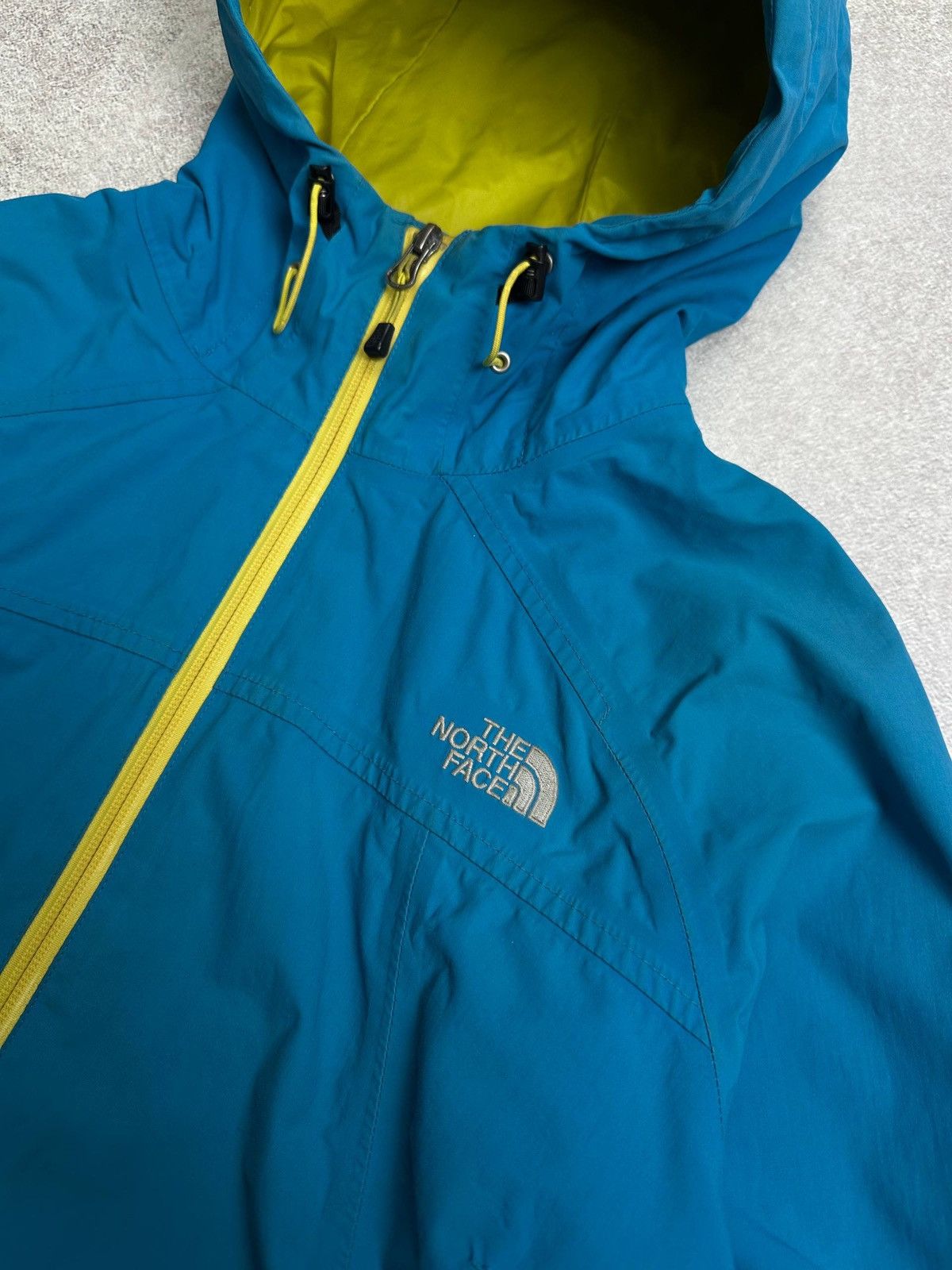 The North Face Vintage The North Face Hyvent Womans Jacket L Size L / US 10 / IT 46 - 4 Thumbnail