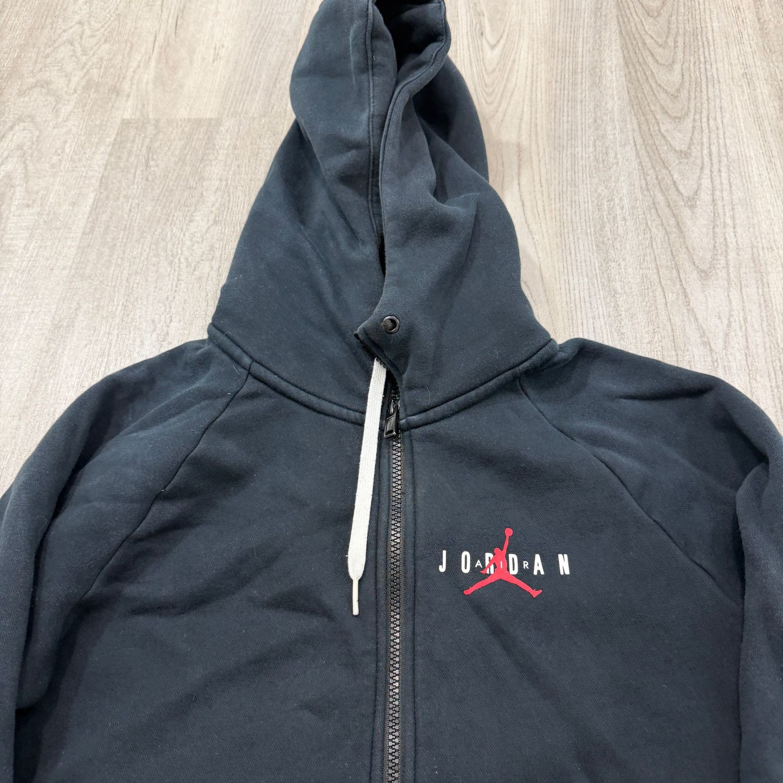 Jordan Brand Air Jordan Hoodie Men's Small Black Red Fill Zip Sweatshirt Size US S / EU 44-46 / 1 - 3 Thumbnail