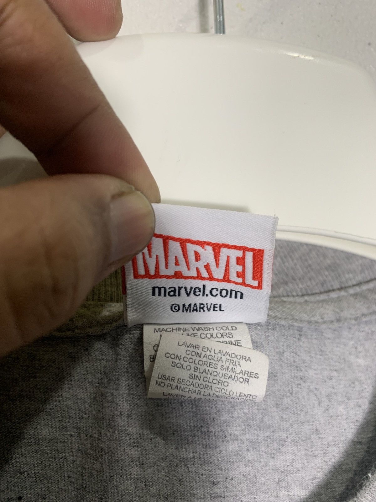Vintage Vintage 2000’s Spiderman Marvel comics Tshirt Size US XL / EU 56 / 4 - 3 Thumbnail