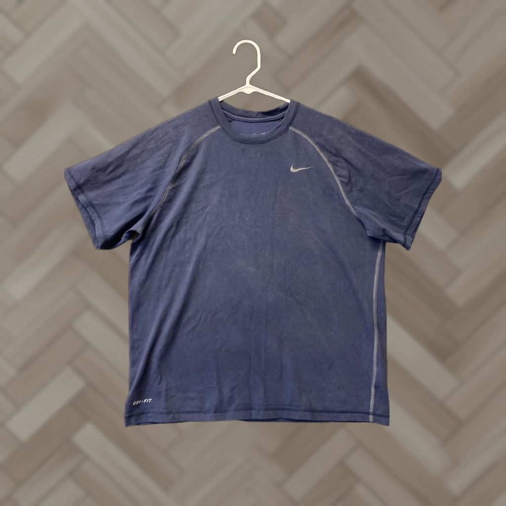 Nike Nike Shirt Mens Blue Dri-Fit Short Sleeve Logo Swoosh Large 98-51 Size US L / EU 52-54 / 3 - 1 Thumbnail