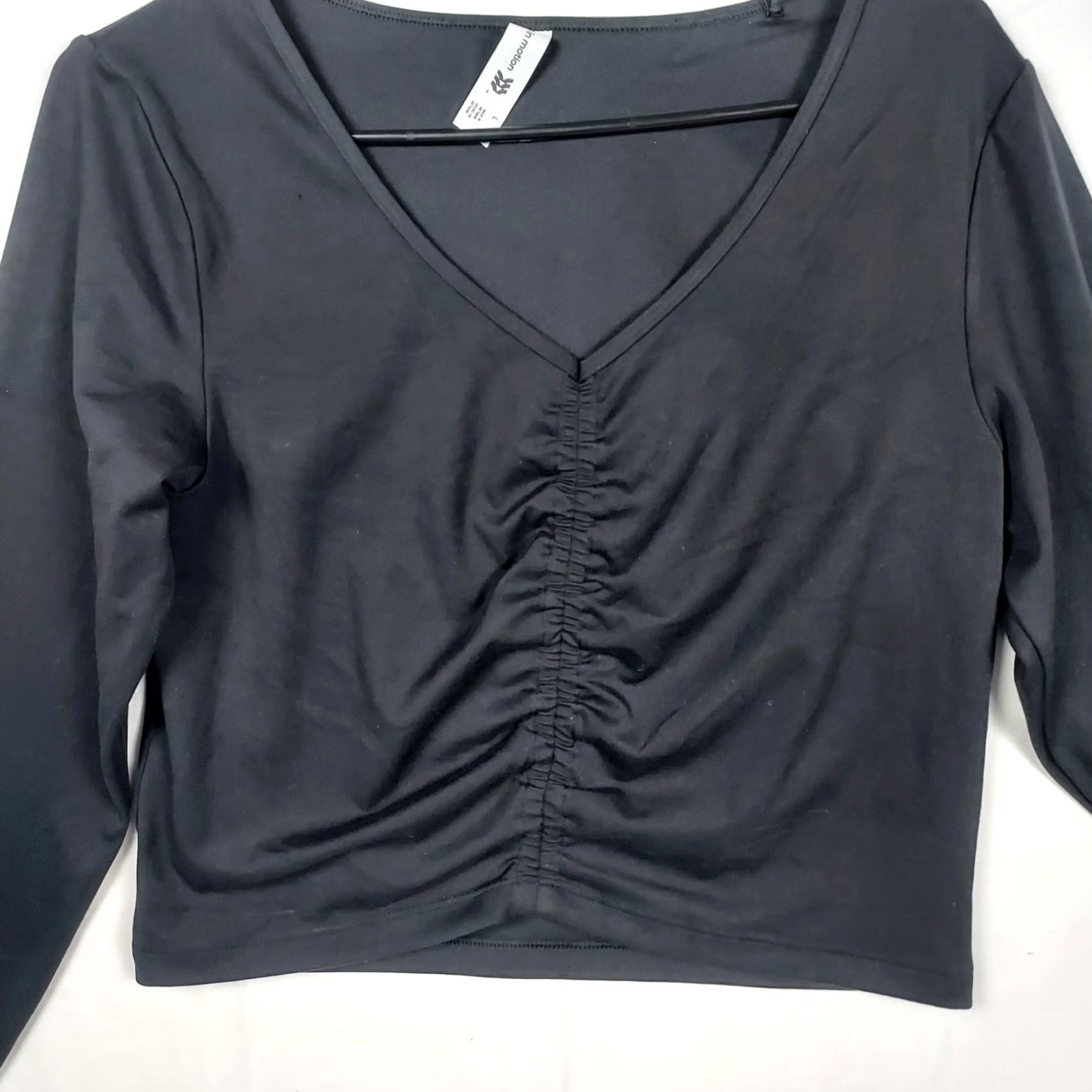 Vintage All in Motion Ruched V-Neck Long Sleeve Top Black L Workout Tee Cropped Women Athletic Shirt Size L / US 10 / IT 46 - 3 Thumbnail