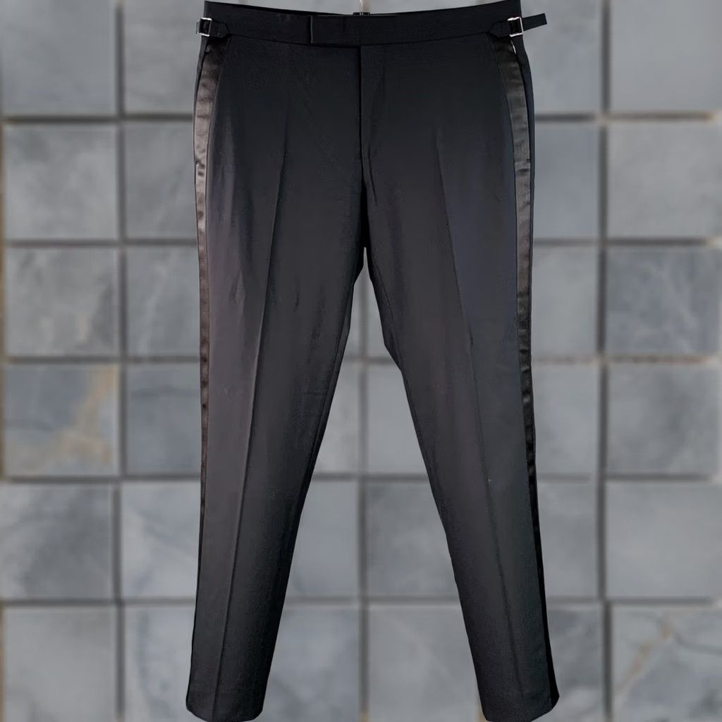 Tom Ford TOM FORD Dress Pants Navy Wool Flat Front Side Tabs Zip Fly 36 Mens Italy Inseam 32 Size US 36 / EU 52 - 1 Thumbnail