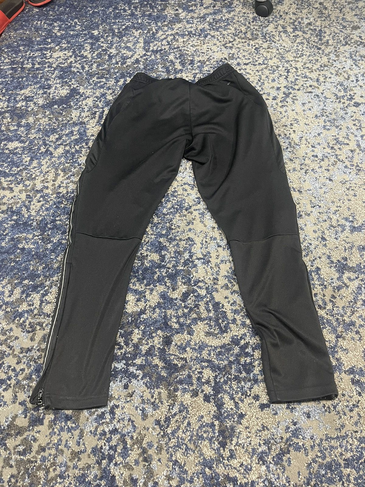 Adidas Adidas joggers Size US 32 / EU 48 - 2 Thumbnail