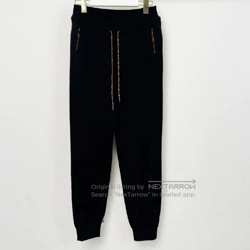 Louis Vuitton Louis Vuitton Black Casual Pants for Women . Size 23" - 1 Thumbnail