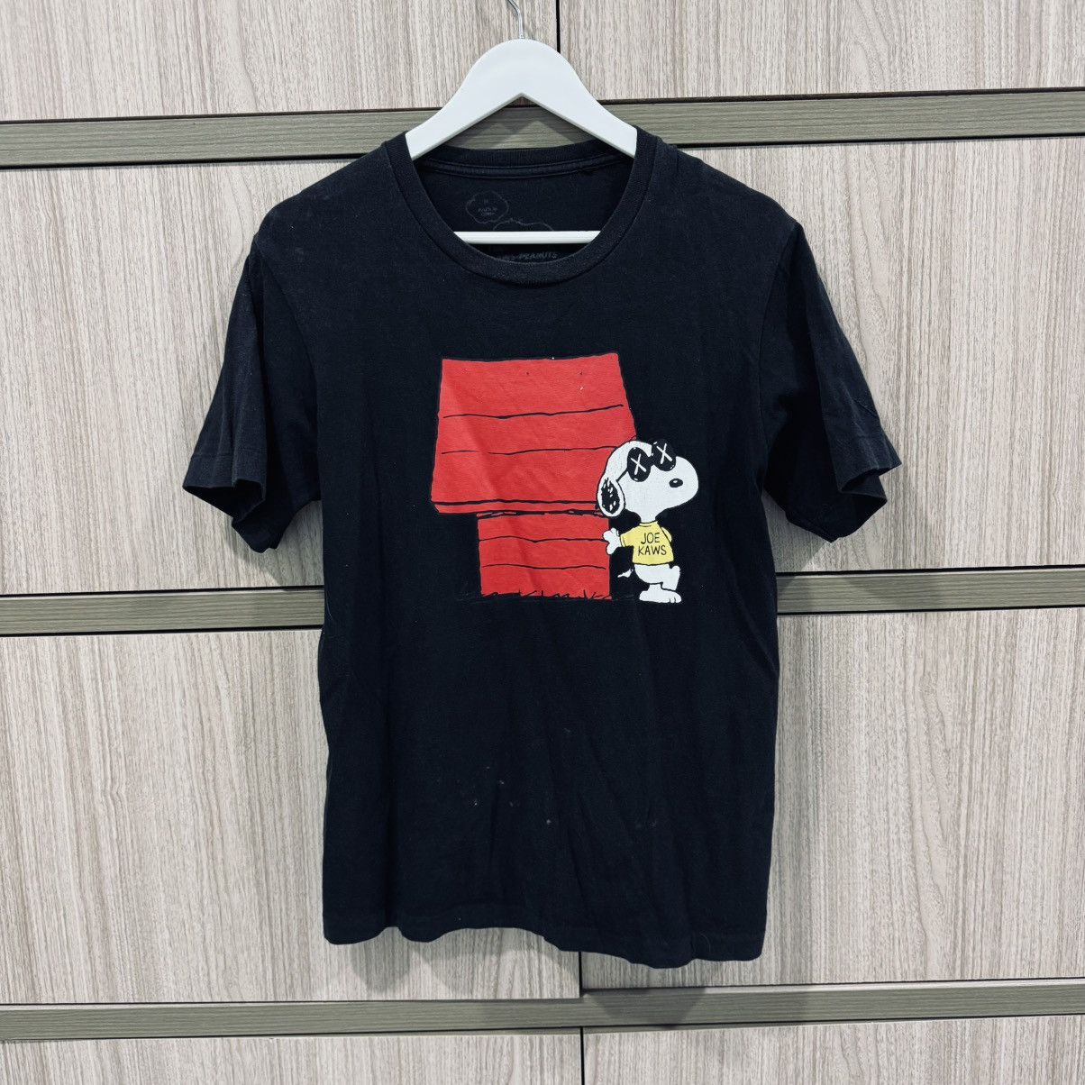 Kaws × Peanuts × Uniqlo Uniqlo x Kaws X Peanut UT Graphic T-Shirt Size US M / EU 48-50 / 2 - 1 Thumbnail