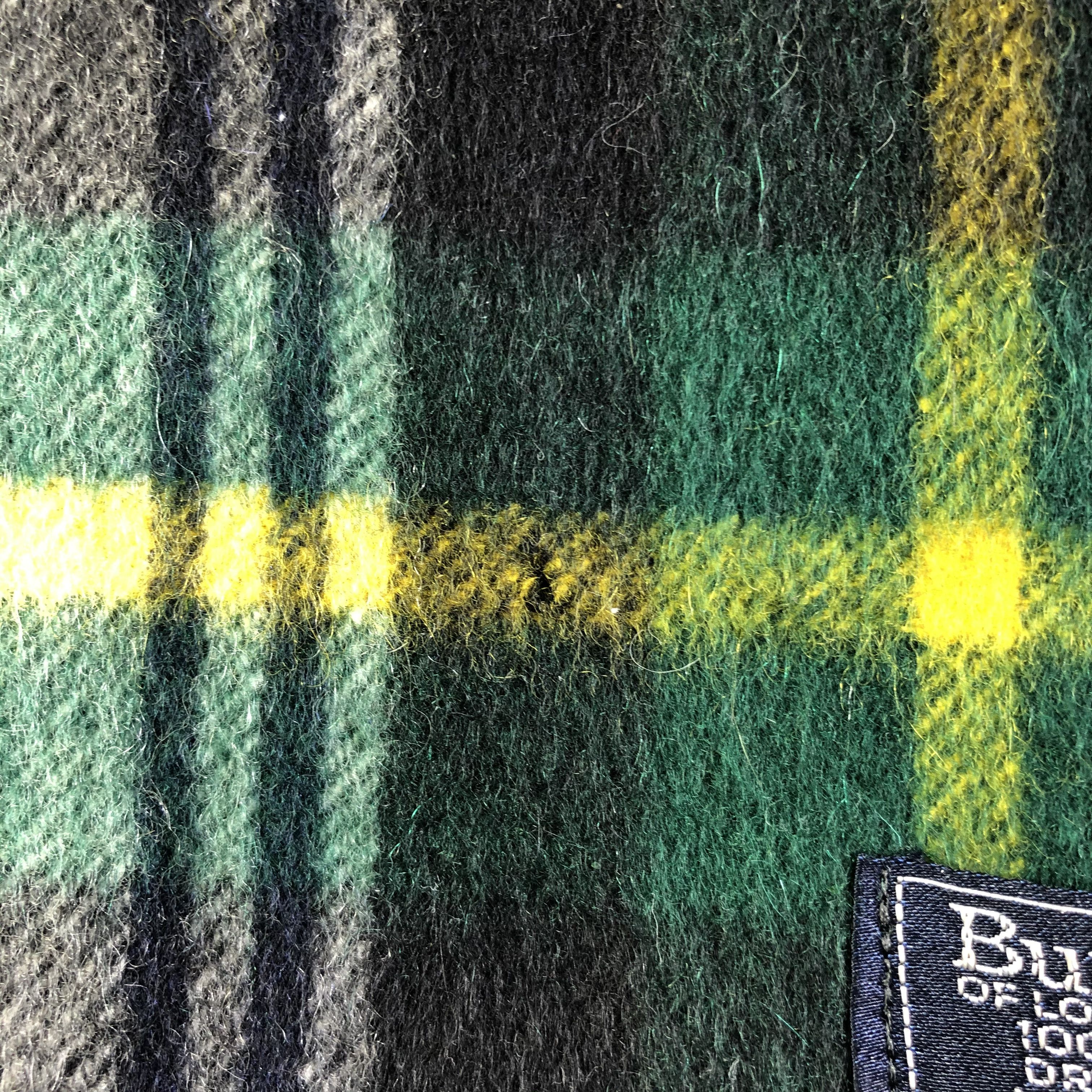Burberry Burberrys Cashmere Scarf / Muffler / Neckwear P052 Size ONE SIZE - 6 Thumbnail