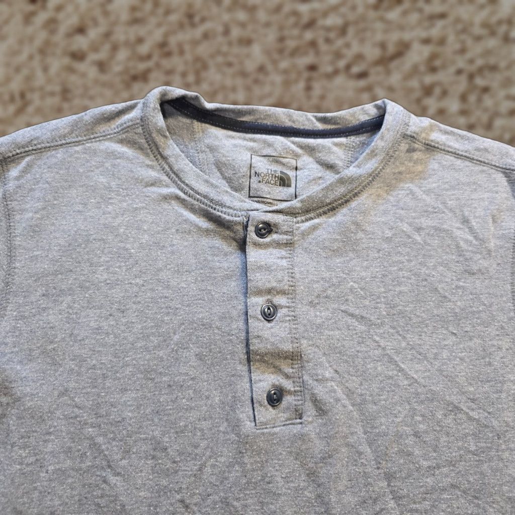 The North Face The North Face Shirt Mens Small Gray Blue Henley Long Sleeve Outdoor Layer Casual Size US S / EU 44-46 / 1 - 1 Thumbnail