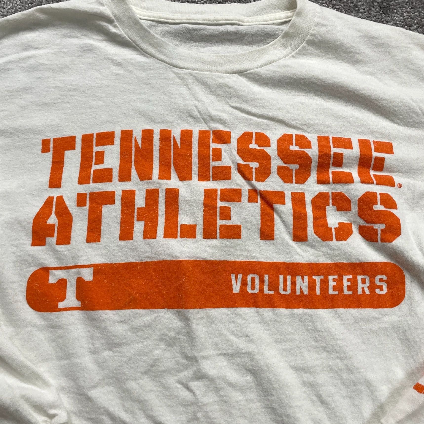 Vintage VINTAGE Unbranded T-Shirt Mens Small White Long Sleeve Tennessee Athletics Tee Size US S / EU 44-46 / 1 - 3 Thumbnail