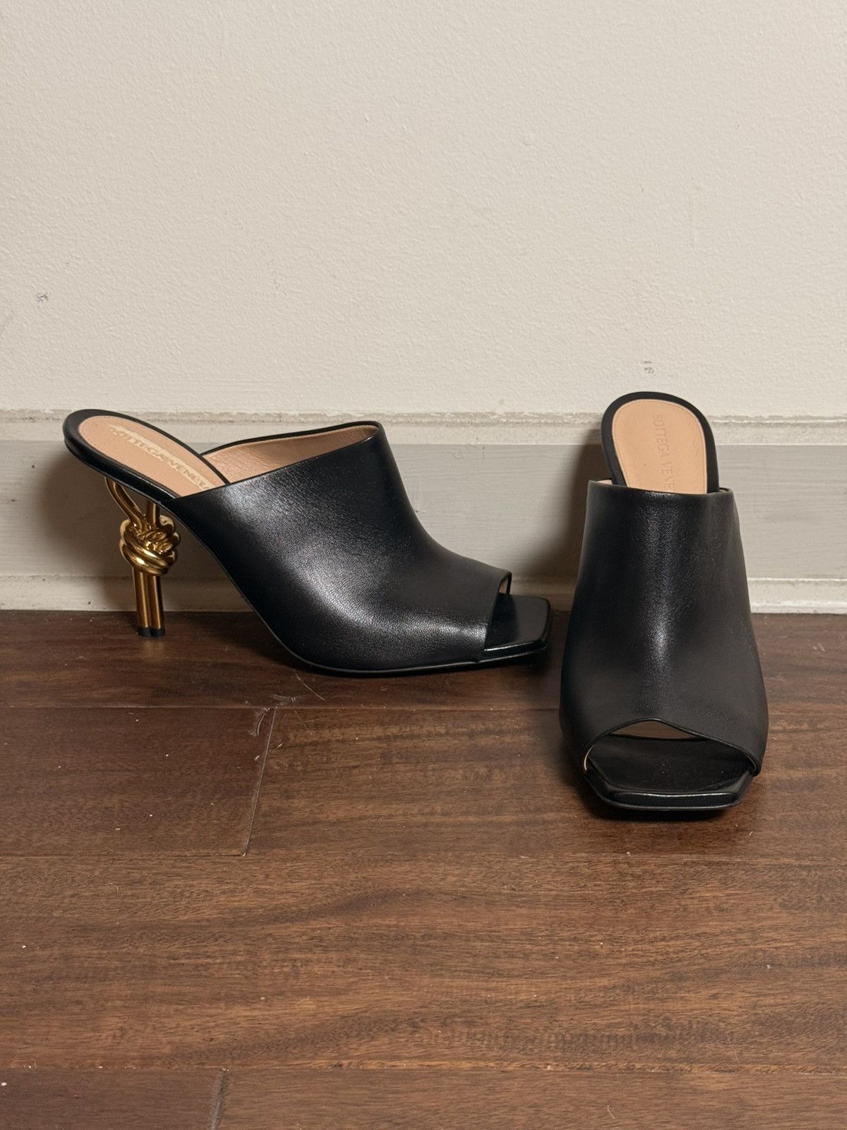 Bottega Veneta Bottega Veneta Knot Mule Size US 11 / IT 41 - 2 Thumbnail