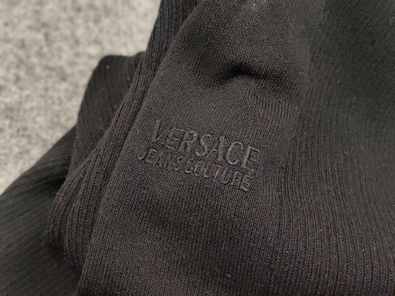Versace Jeans Couture Vintage 90's Versace Jeans Couture Center Logo Sweaater Size US M / EU 48-50 / 2 - 13 Thumbnail
