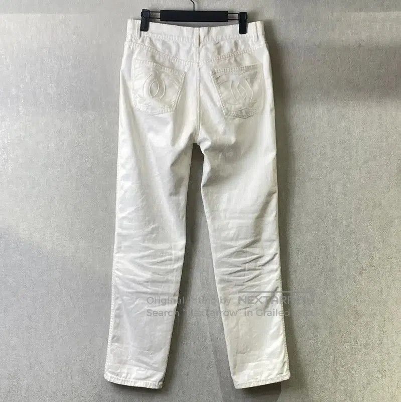 Chanel Chanel White Denim Women's Pants . Size 23" - 1 Thumbnail