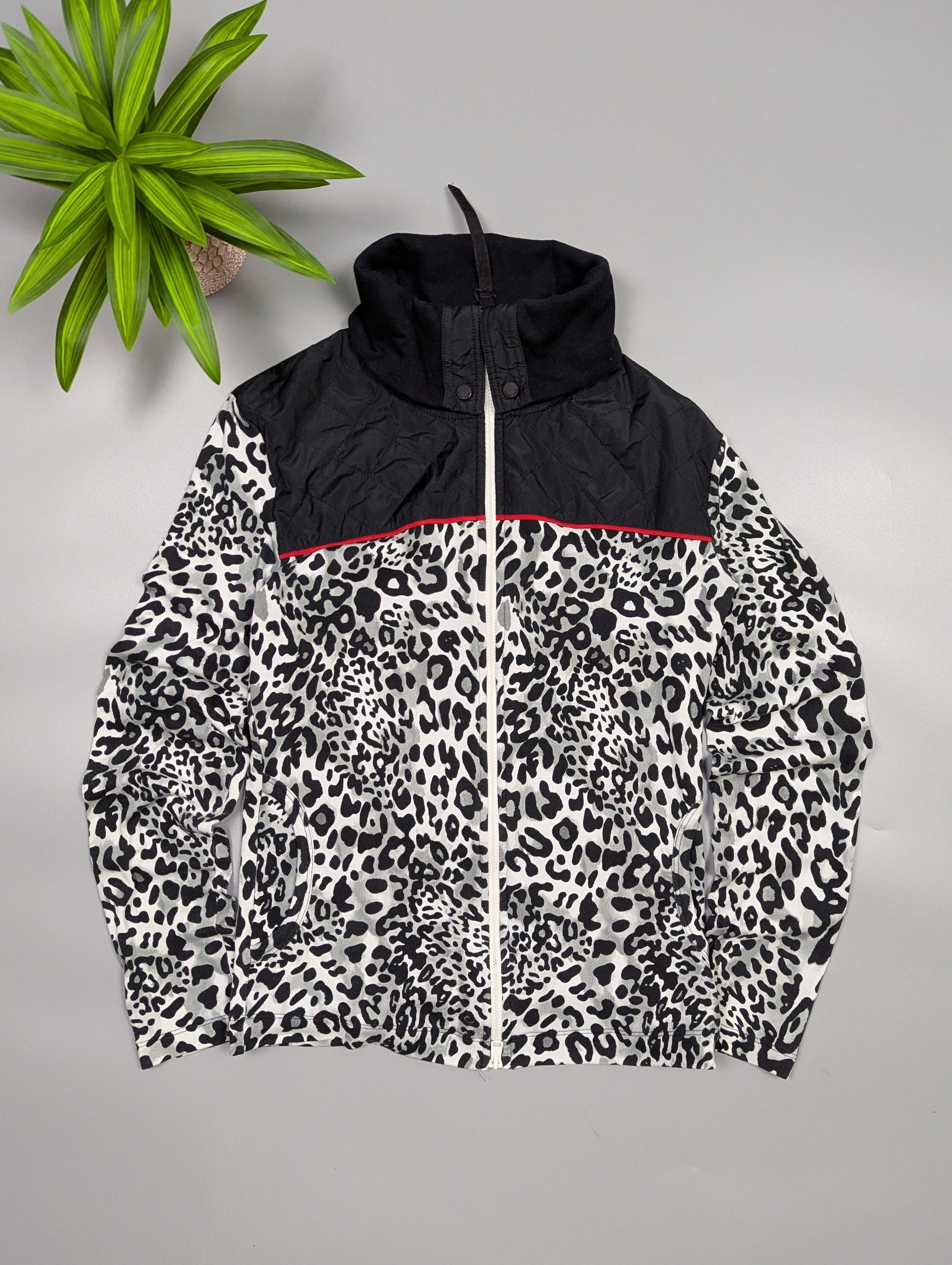 Other MARC CAIN Women’s Leopard Print Full Zip Jacket/Sweatshirt Size M / US 6-8 / IT 42-44 - 1 Thumbnail