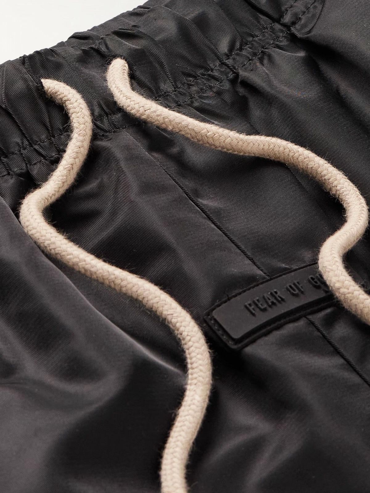 Essentials Fear Of God Essentials Running Short Size US 28 / EU 44 - 9 Thumbnail