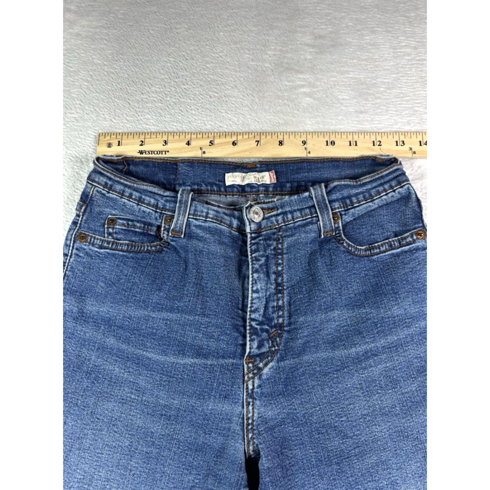 Levi's Levi's 512 Jeans Women's Slim Straight Blue Cotton Denim 8 Regular 5-Pocket Zipper Button Mid Wash Modern Preppy Size 30" / US 8 / IT 44 - 7 Thumbnail