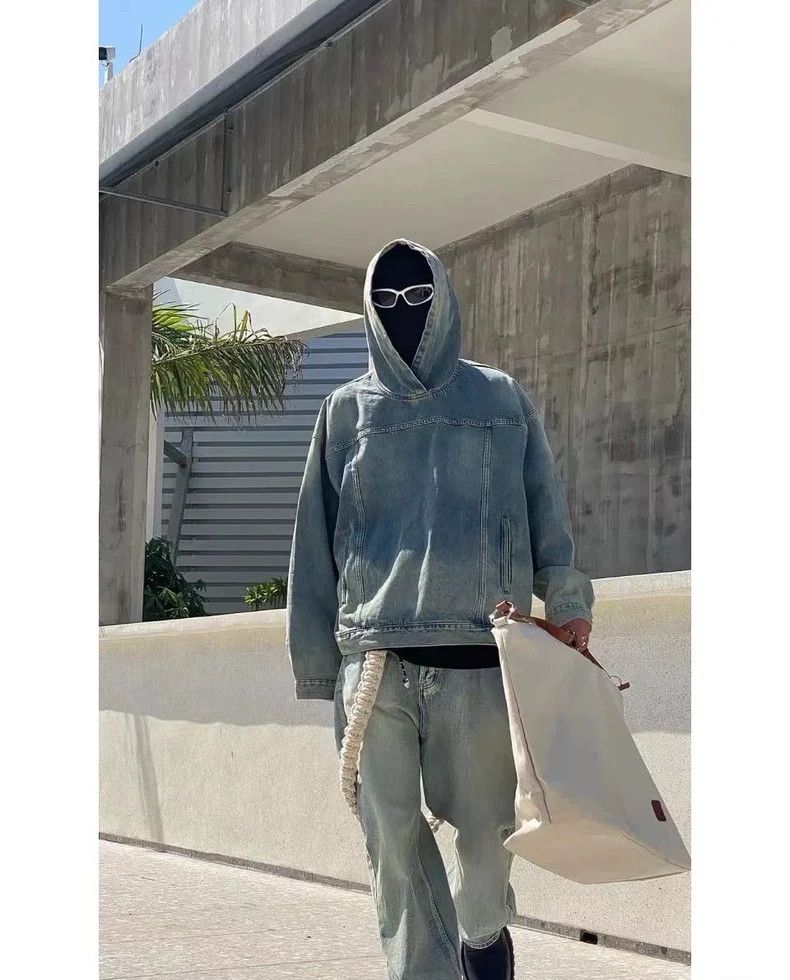Balenciaga Balenciaga Cowboy hooded coat, 22 winter blizzard sweater Size US M / EU 48-50 / 2 - 7 Thumbnail
