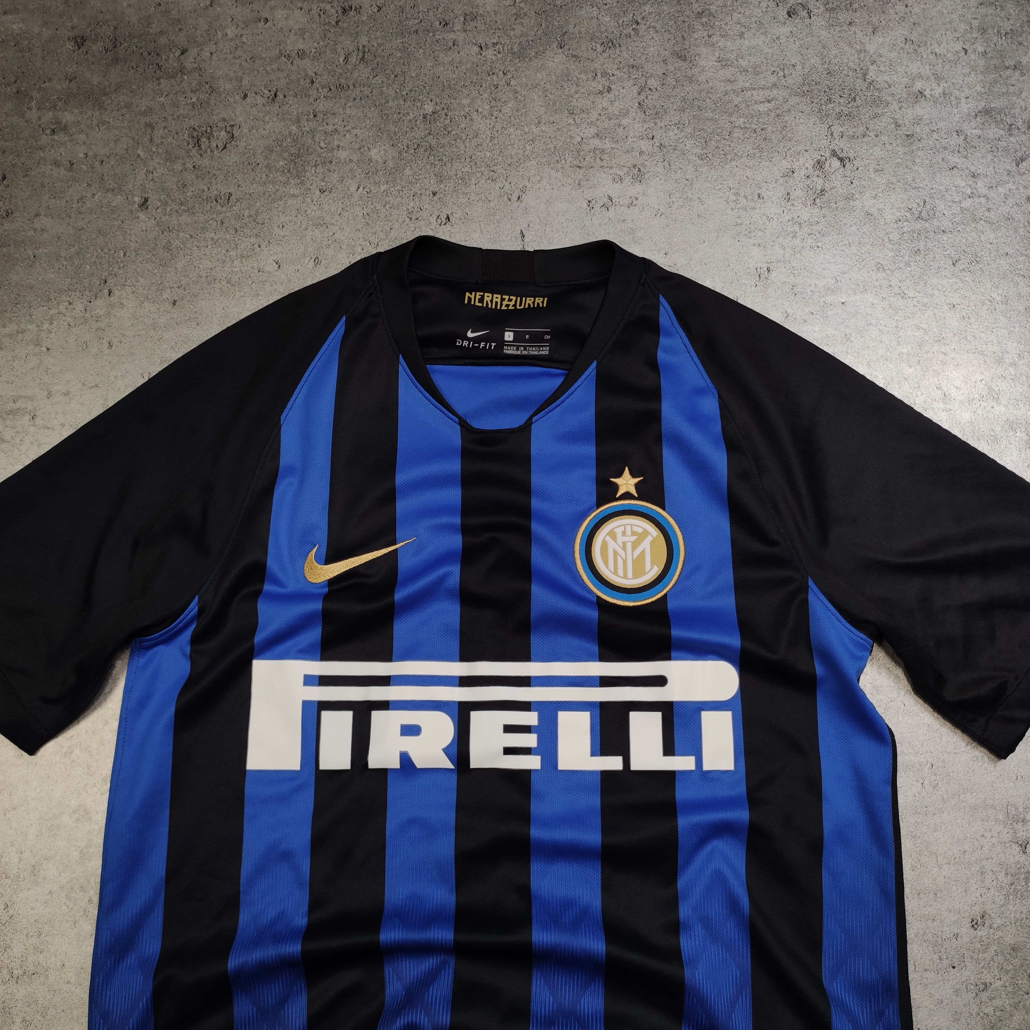 Nike RARE Soccer Football Jersey Internazionale 2019 Home Jersey Size US S / EU 44-46 / 1 - 3 Thumbnail
