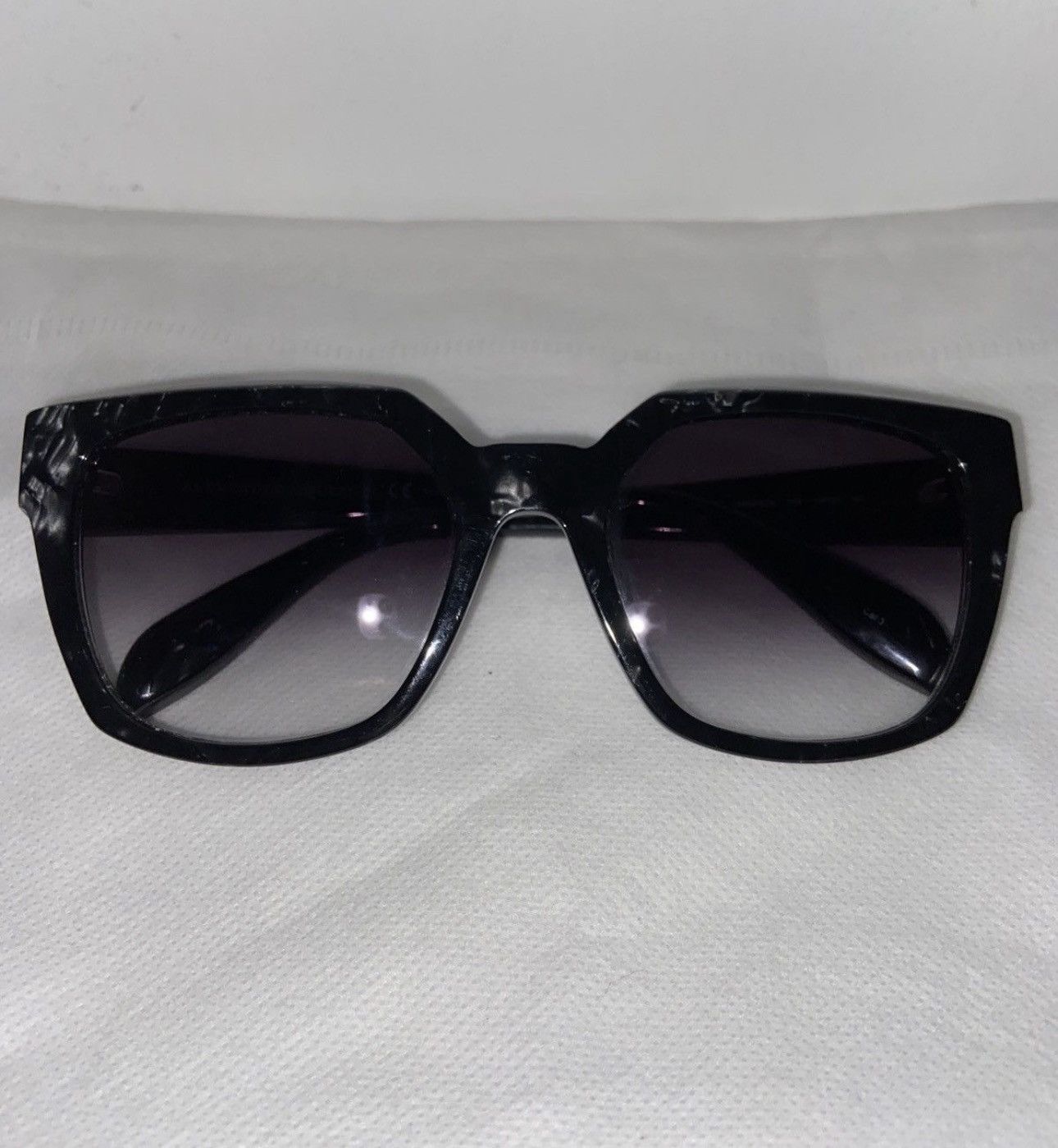 Alexander McQueen Alexander McQueen Sunglasses OS UNI Black Carbon AM0042S​ Size ONE SIZE - 5 Thumbnail