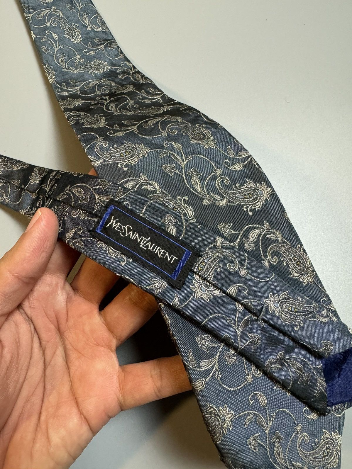 Yves Saint Laurent YvesSaintLaurent YSL Vintage Size ONE SIZE - 3 Thumbnail