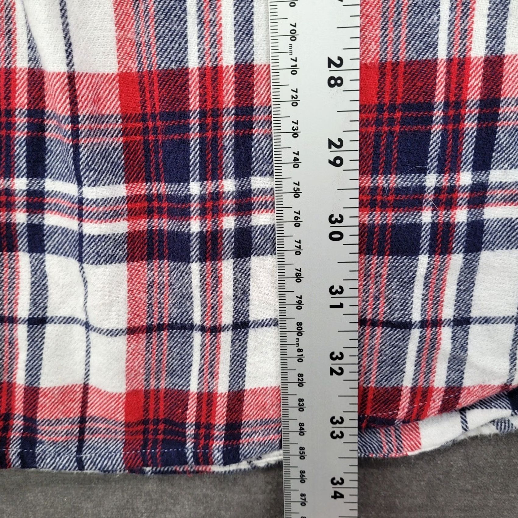 Vintage VINTAGE Legendary Whitetails Shirt 2XT Red White Blue Plaid Flannel Button Up Tall Regular Mens Hunter Workwear Casual Wool? Size US XXL / EU 58 / 5 - 5 Thumbnail
