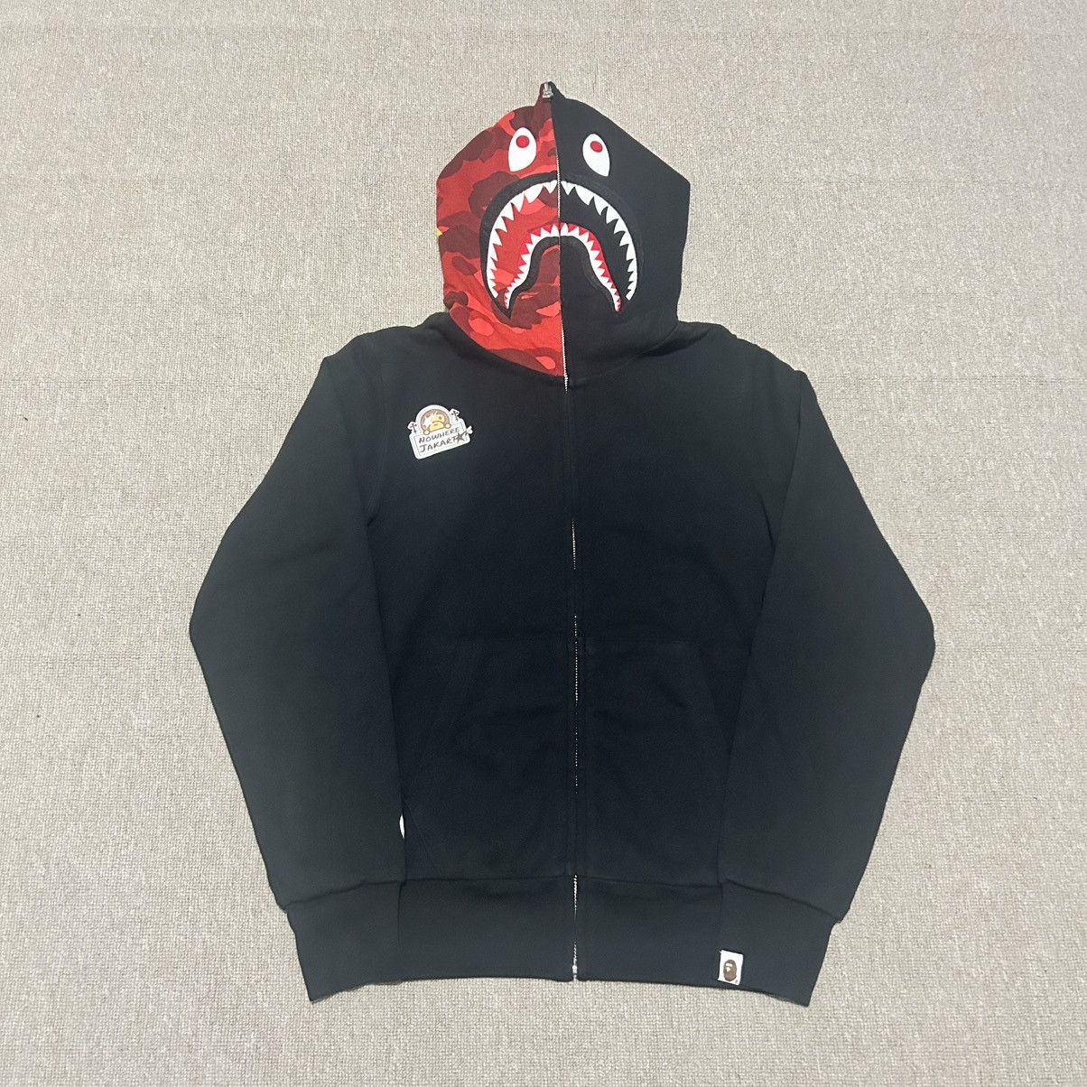 Bape Bape Shark Reversible Hoodie Size US S / EU 44-46 / 1 - 2 Thumbnail