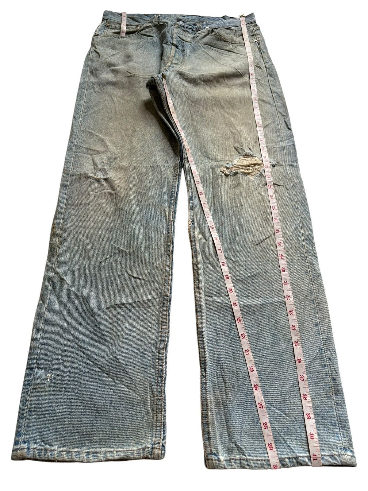 Levi's SALES🔥Vintage 90s Levis 501 Distressed Ripped Loose Jeans Size US 32 / EU 48 - 12 Thumbnail
