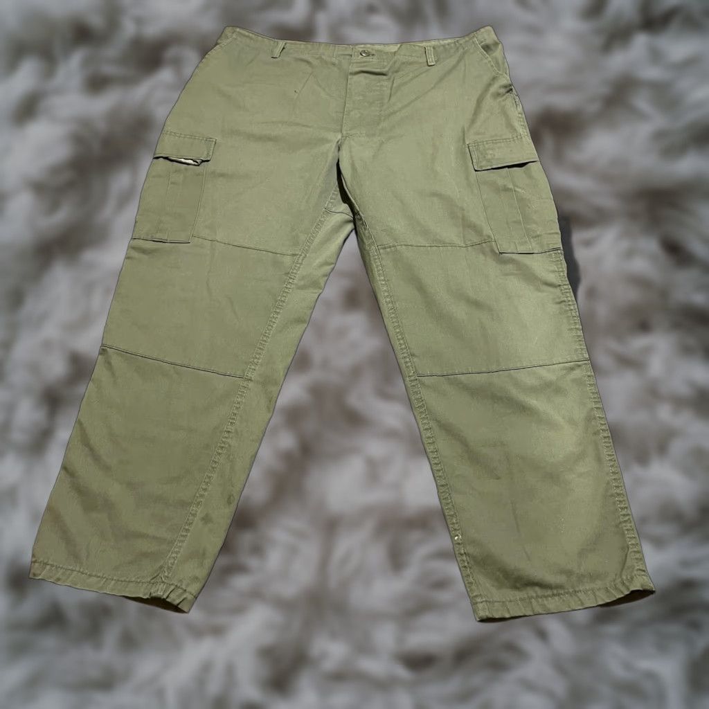 VINTAGE Atlanco Cargo Pants OG-107 Field 44x31 Vietnam Sateen US Army XL Green 65% Polyester 35% Cotton Mens Regular Inseam 32