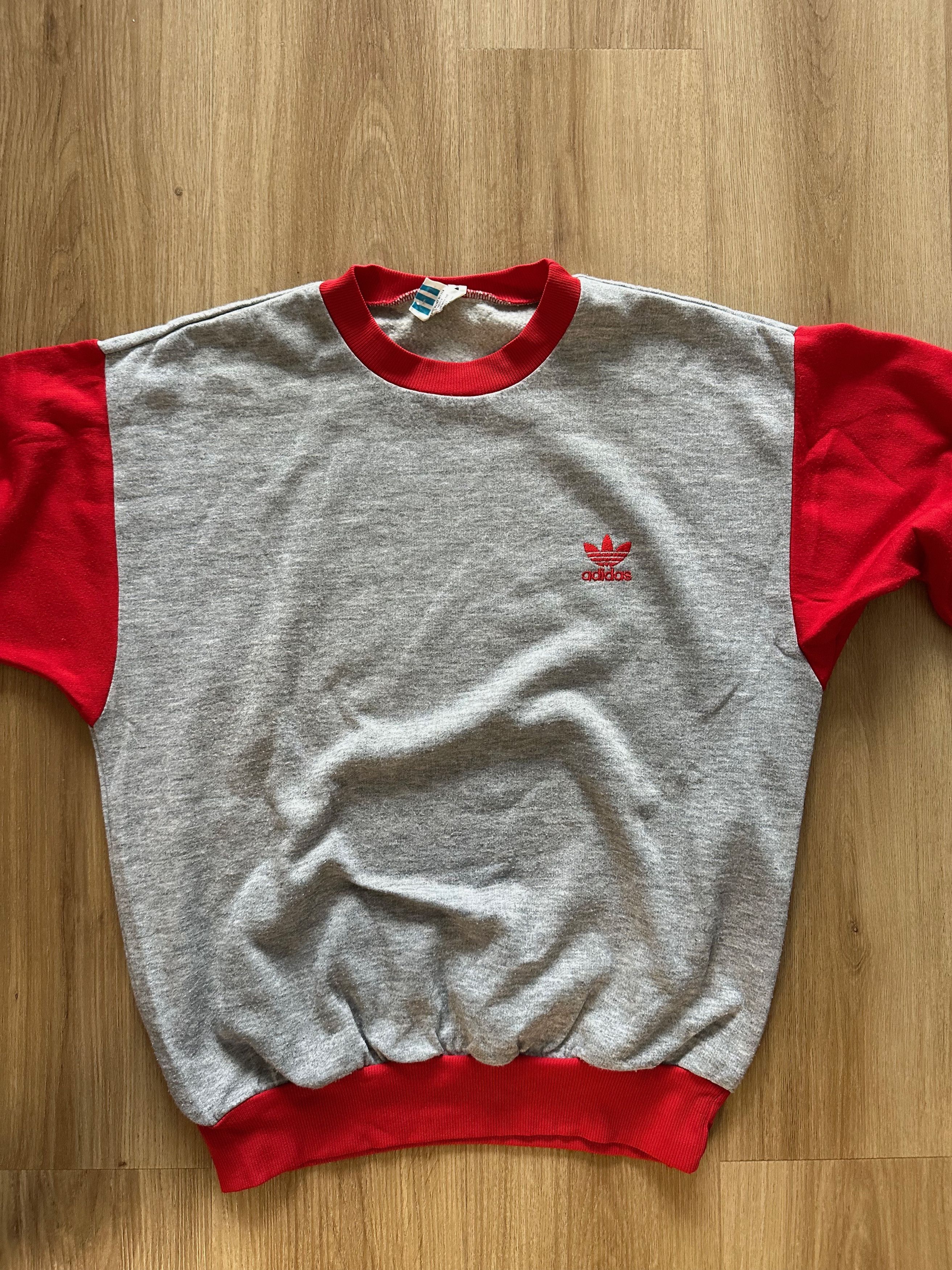 Vintage 80's-90's Adidas crew neck sweatshirt Made in Hong Kong Size US M / EU 48-50 / 2 - 8 Thumbnail