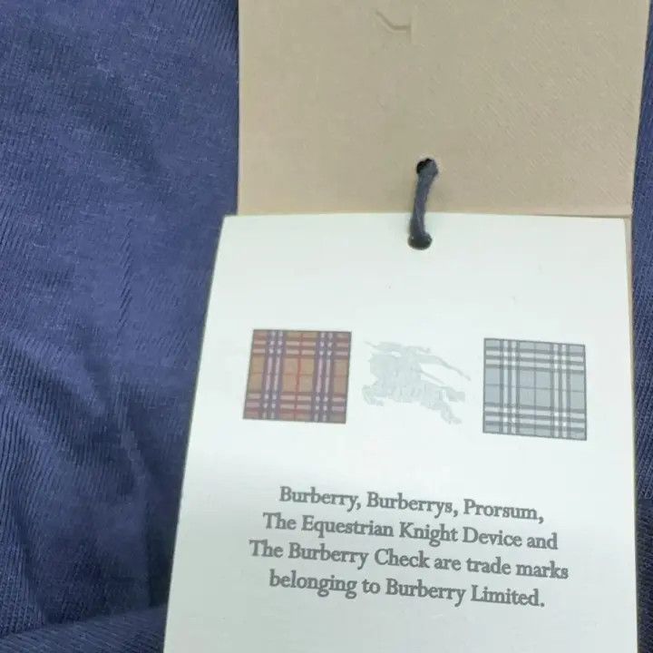 Burberry Burberry Burberry Logo Crew Neck Short Sleeve T-Shirt-2507 Size US XL / EU 56 / 4 - 6 Thumbnail
