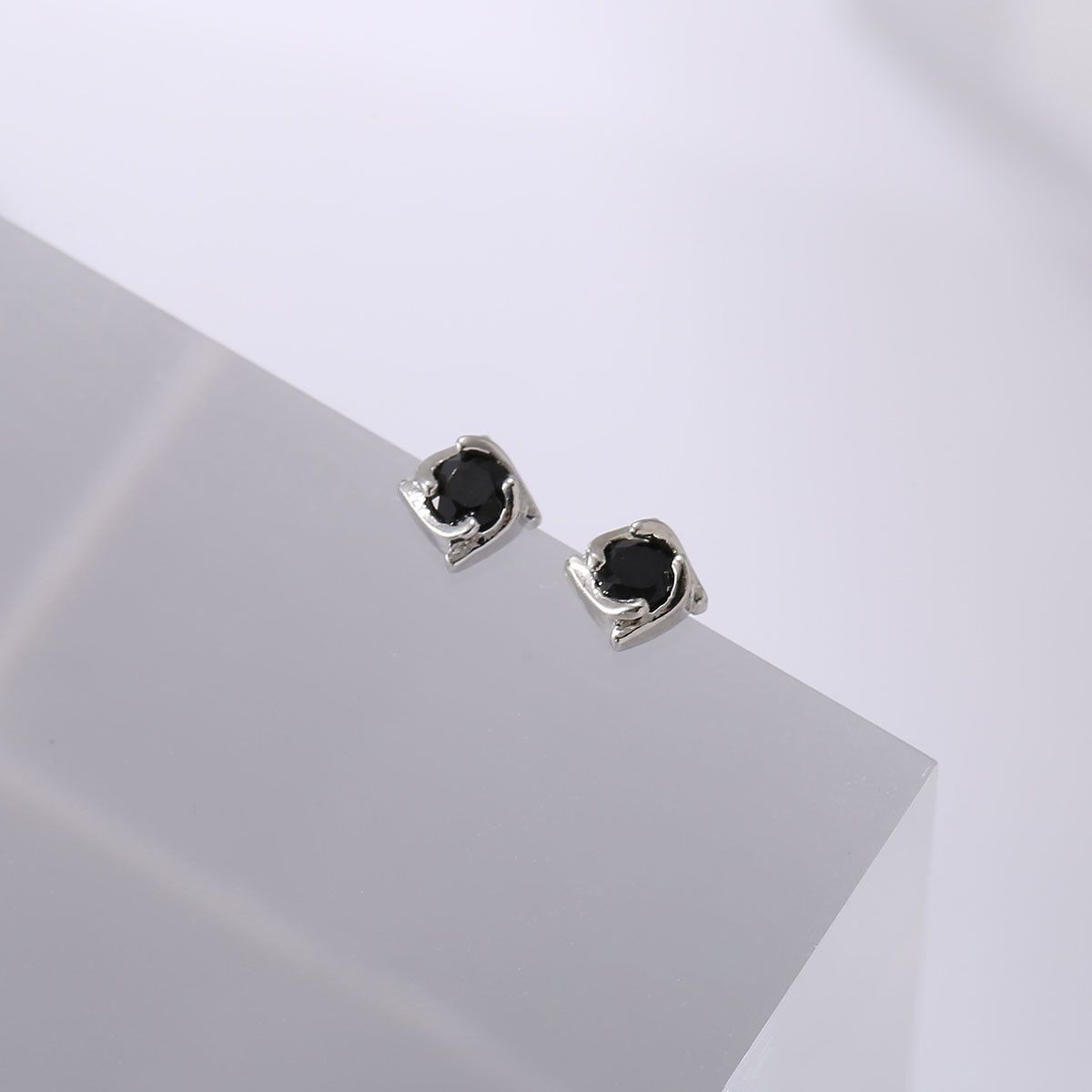Jewelry Matchless Earrings One Pairs Chrome Jewelry Size ONE SIZE - 2 Thumbnail