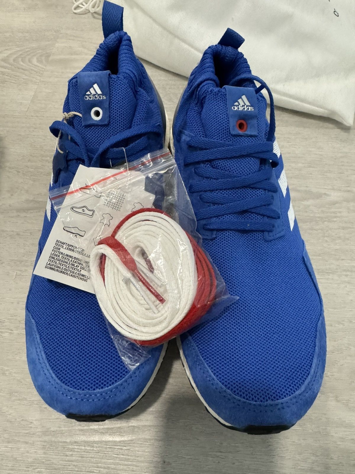 Adidas Adidas mid Blue sneakers Size US 11 / EU 44 - 1 Thumbnail