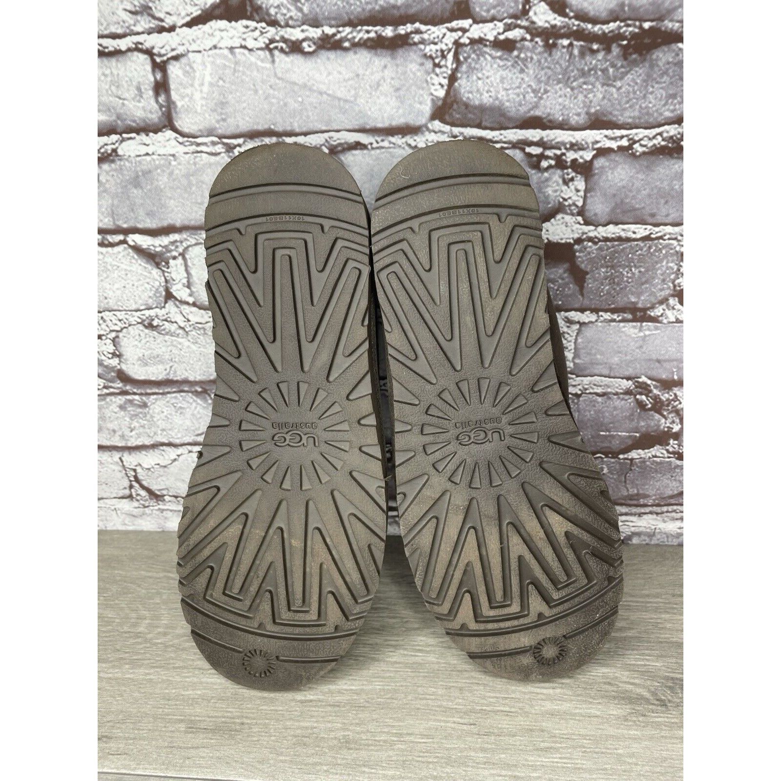 Ugg UGG Kenton Brown Suede Fur Collapsible Slippers Shoes Men Sz Size US 11 / EU 44 - 10 Thumbnail