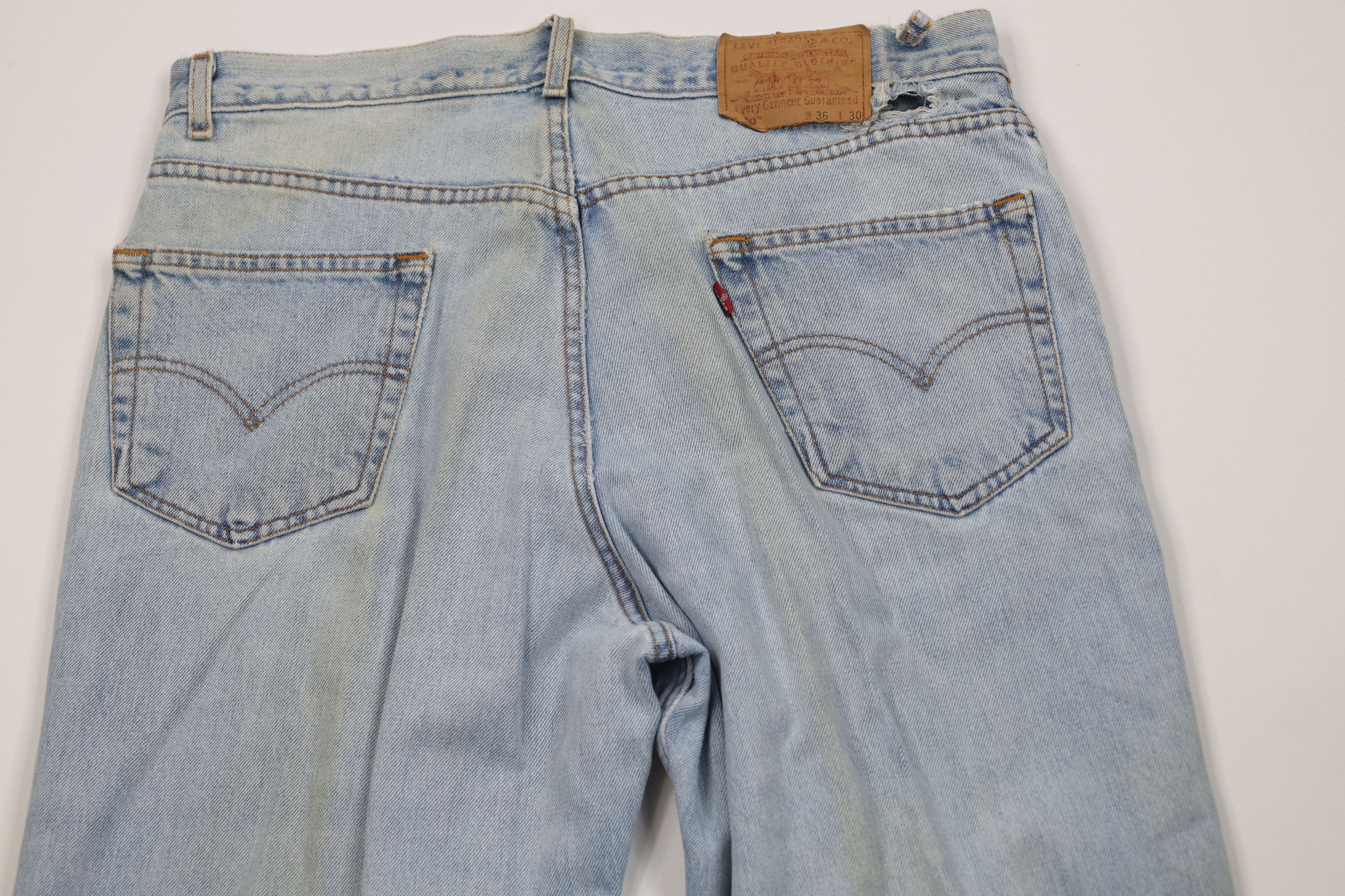 Levi's Vintage Y2K 2000 Levis 550 Relaxed Fit Denim Jeans Blue Size US 36 / EU 52 - 14 Thumbnail