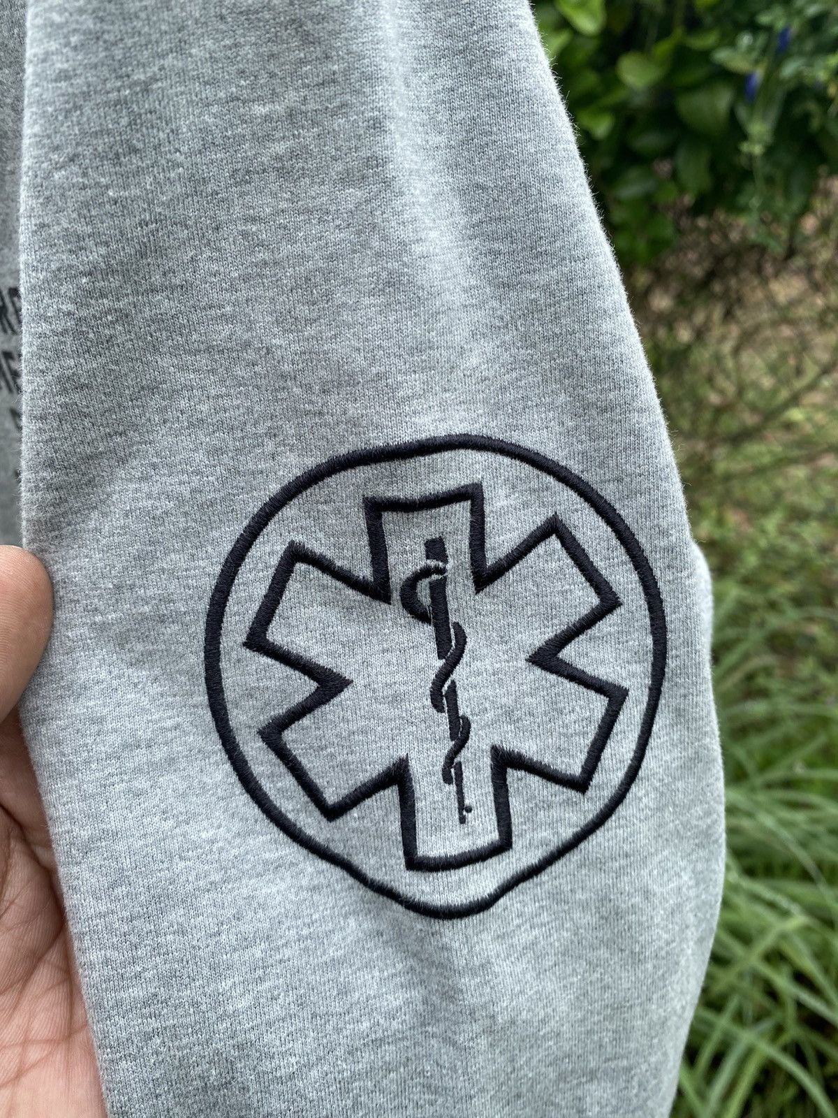 Vintage Rescue Squad Emergency Medical Service Hoodie Size US L / EU 52-54 / 3 - 3 Thumbnail