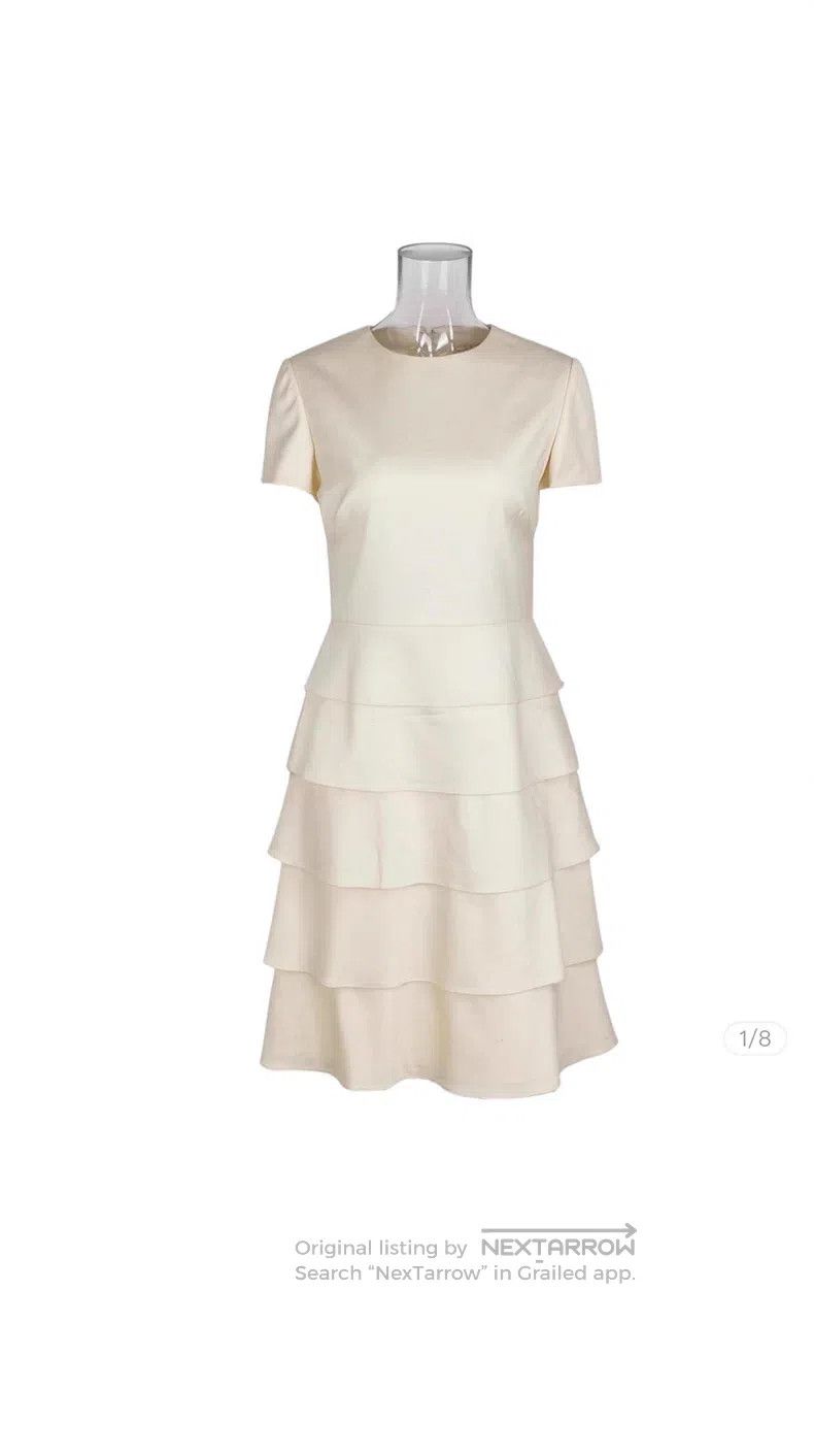 Valentino Valentino Cake skirt Size L / US 10 / IT 46 - 1 Thumbnail