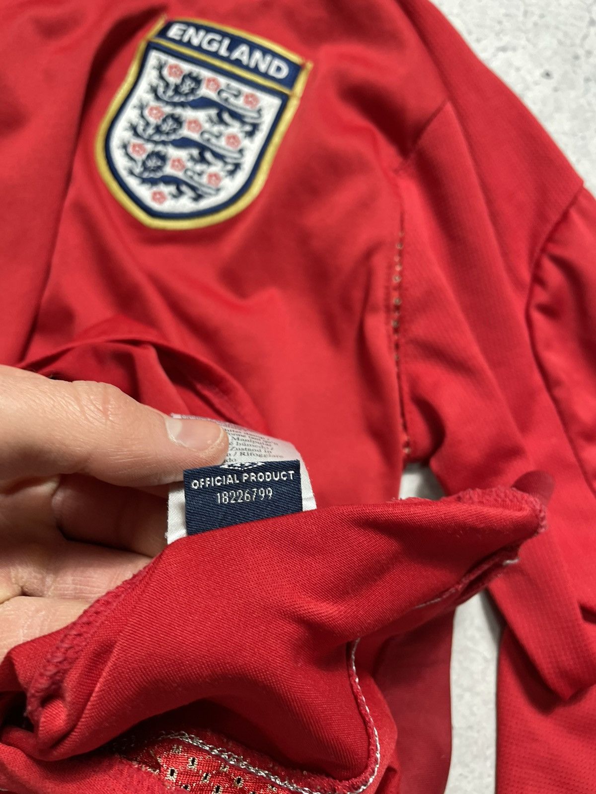 Umbro Vintage Umbro England Team Football Long Sleeve Jersey Size US M / EU 48-50 / 2 - 9 Thumbnail