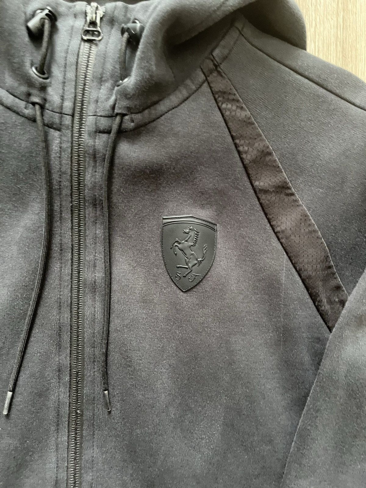 Puma Ferrari Zip Up Hoodie Size US M / EU 48-50 / 2 - 11 Thumbnail