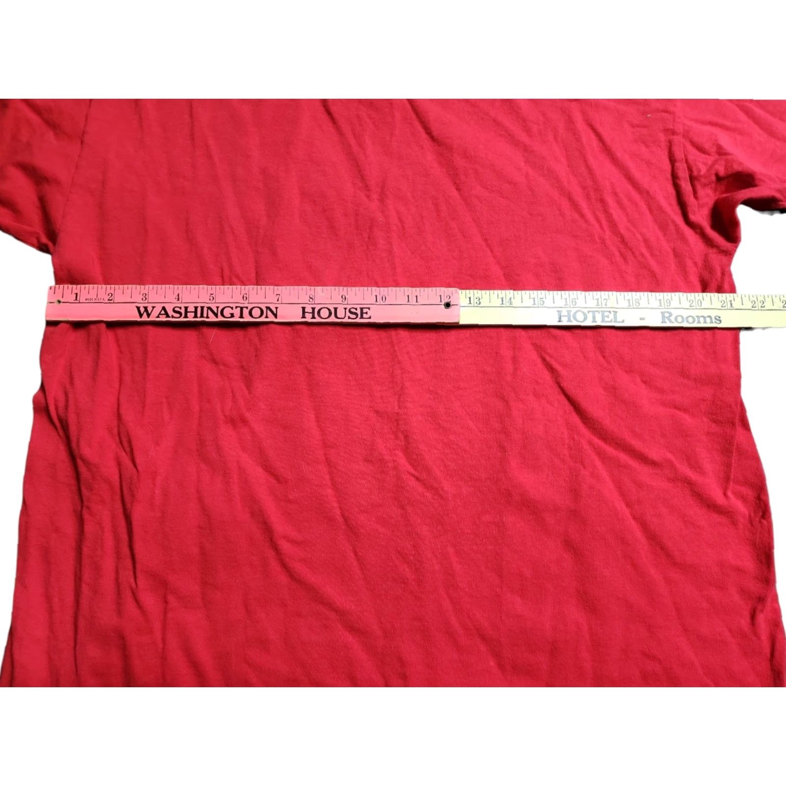 Vintage VINTAGE College Wear XL Rule the Rim Basketball T-Shirt Red 90s Sports Mens Size US XL / EU 56 / 4 - 3 Thumbnail