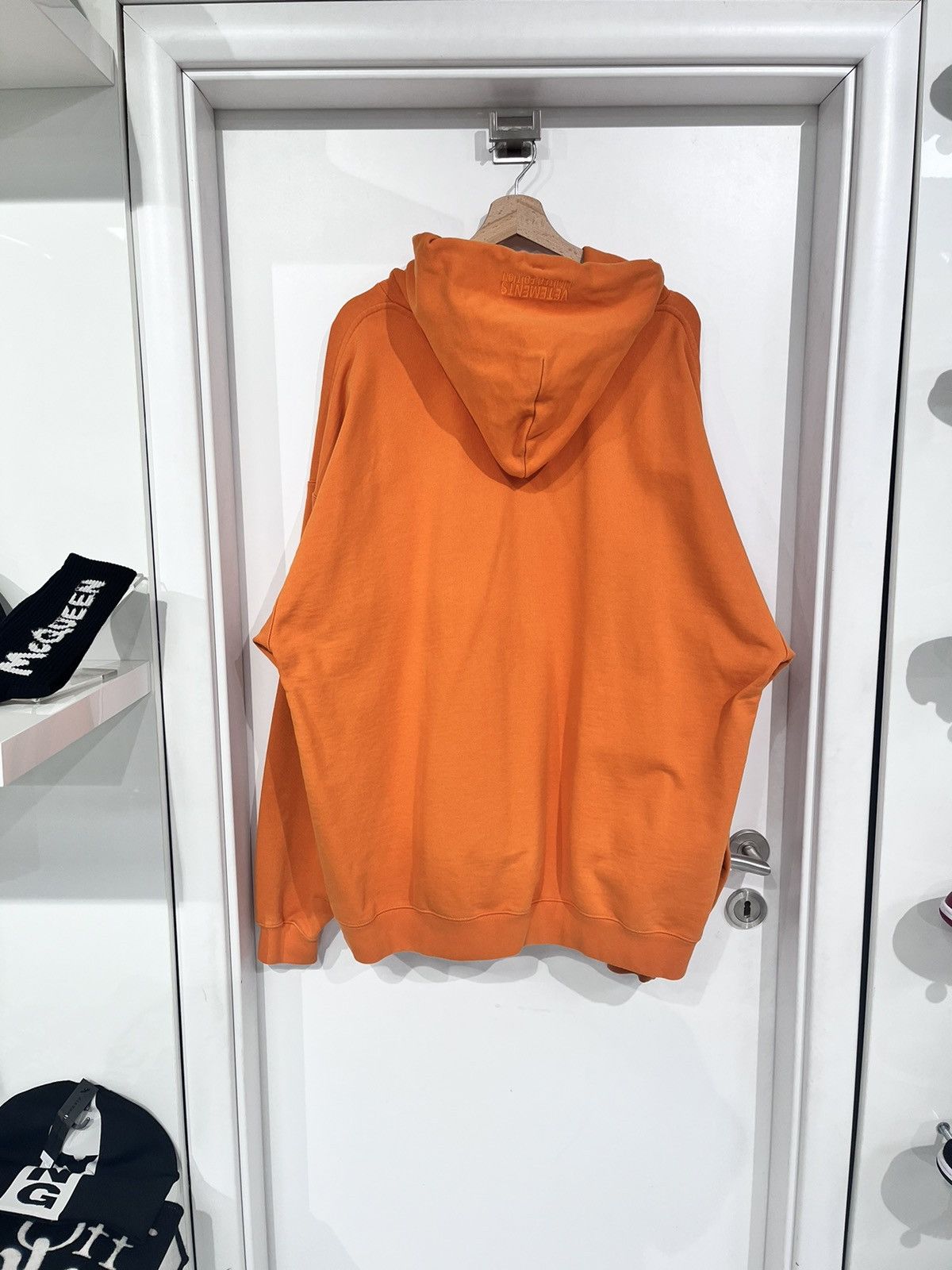 Vetements orange hoodie new arrivals