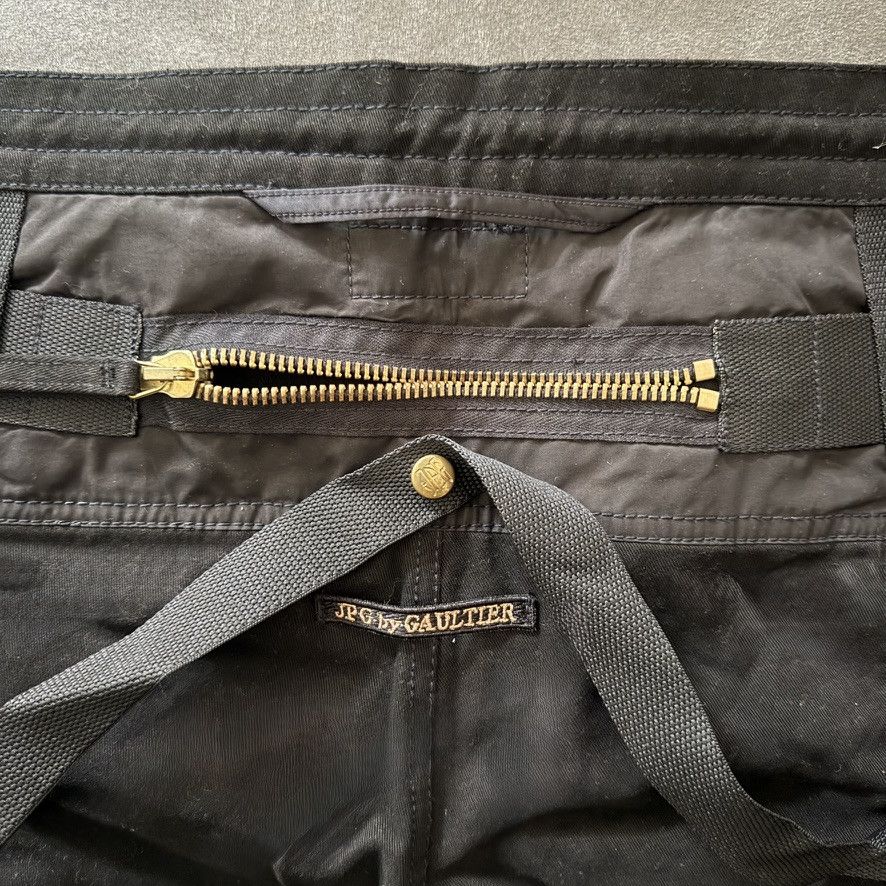 Jean Paul Gaultier JEAN PAUL GAULTIER AW2003 "PARACHUTE BONDAGE" CARGO PANTS Size US 32 / EU 48 - 13 Thumbnail