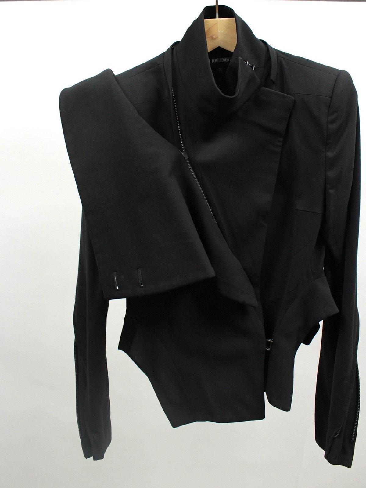 Ann Demeulemeester F/W12 Ann Demeulemeester Asymmetrical Draped Jacket Size XS / US 0-2 / IT 36-38 - 3 Thumbnail