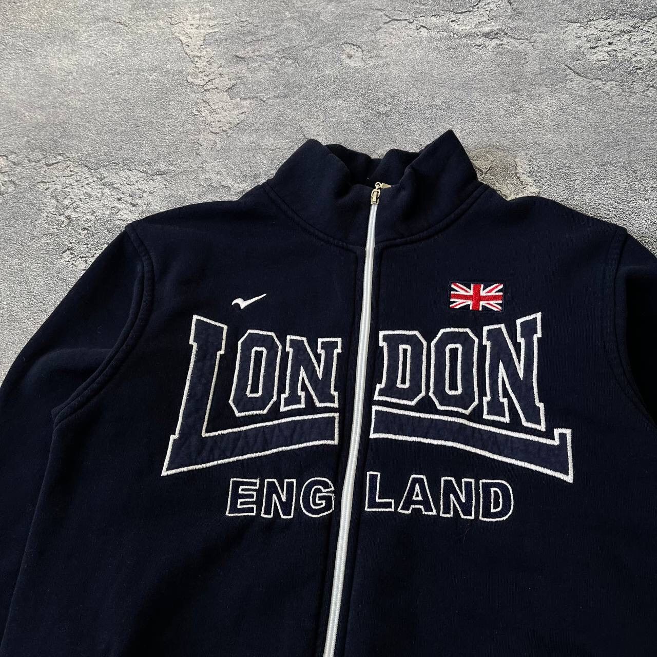 Japanese Brand Vintage y2k London 🏴󠁧󠁢󠁥󠁮󠁧󠁿England Track Jacket,Size S Size US S / EU 44-46 / 1 - 7 Thumbnail