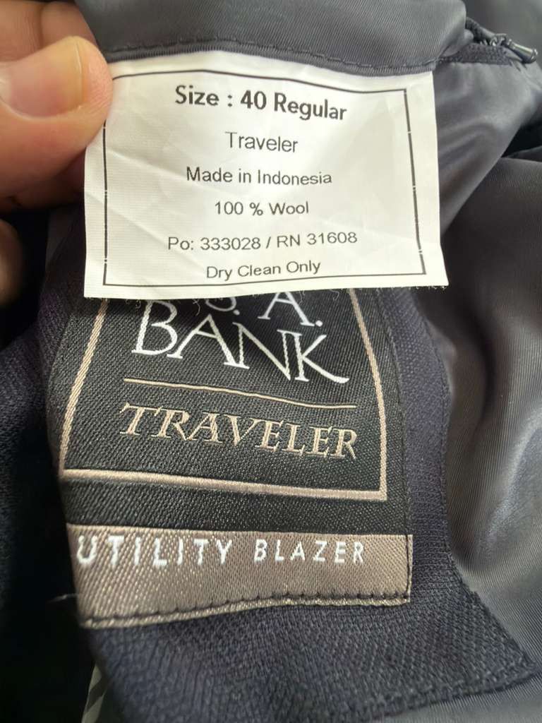 Jos. A. Bank Jos. A. Bank Traveler Utility Blazer Navy 100% Wool 40R Size 40R - 5 Thumbnail