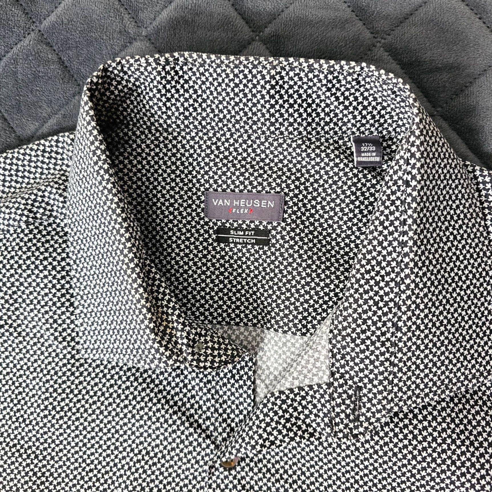 Van Heusen Van Heusen Flex Men’s Dress Shirt Black Geometric 17.5" Neck 17.5 Adult XL Long Sleeve Spread Collar Size 46R - 2 Thumbnail