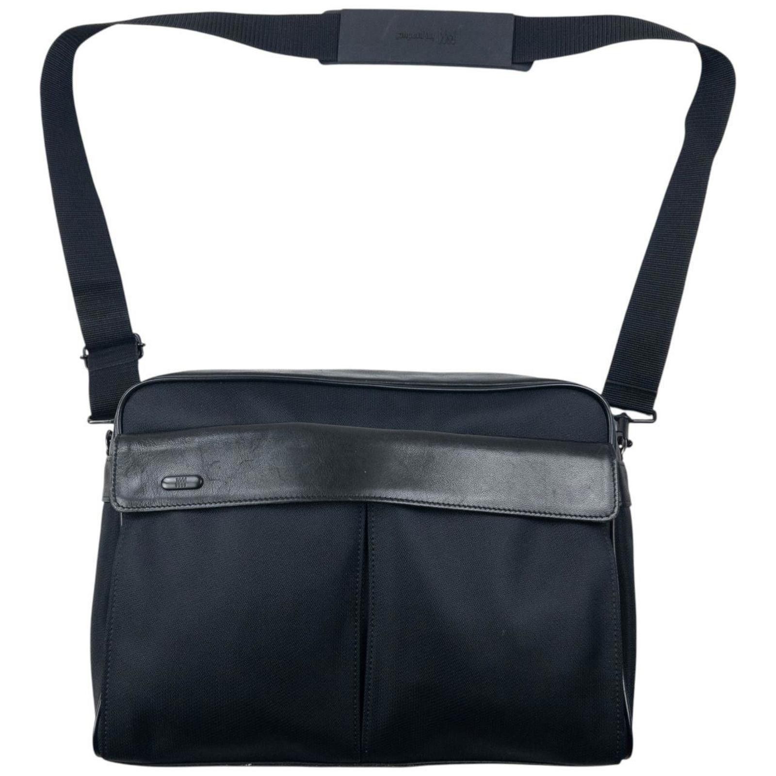 Issey Miyake Vintage 90s Issey Miyake Crossbody Messenger Bag Size ONE SIZE - 2 Thumbnail
