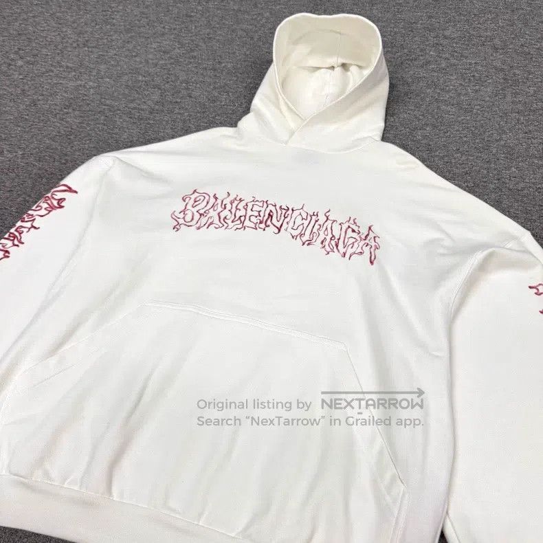 Balenciaga Balenciaga Dragon Year Limited Flame Logo Hoodie Size US S / EU 44-46 / 1 - 4 Thumbnail