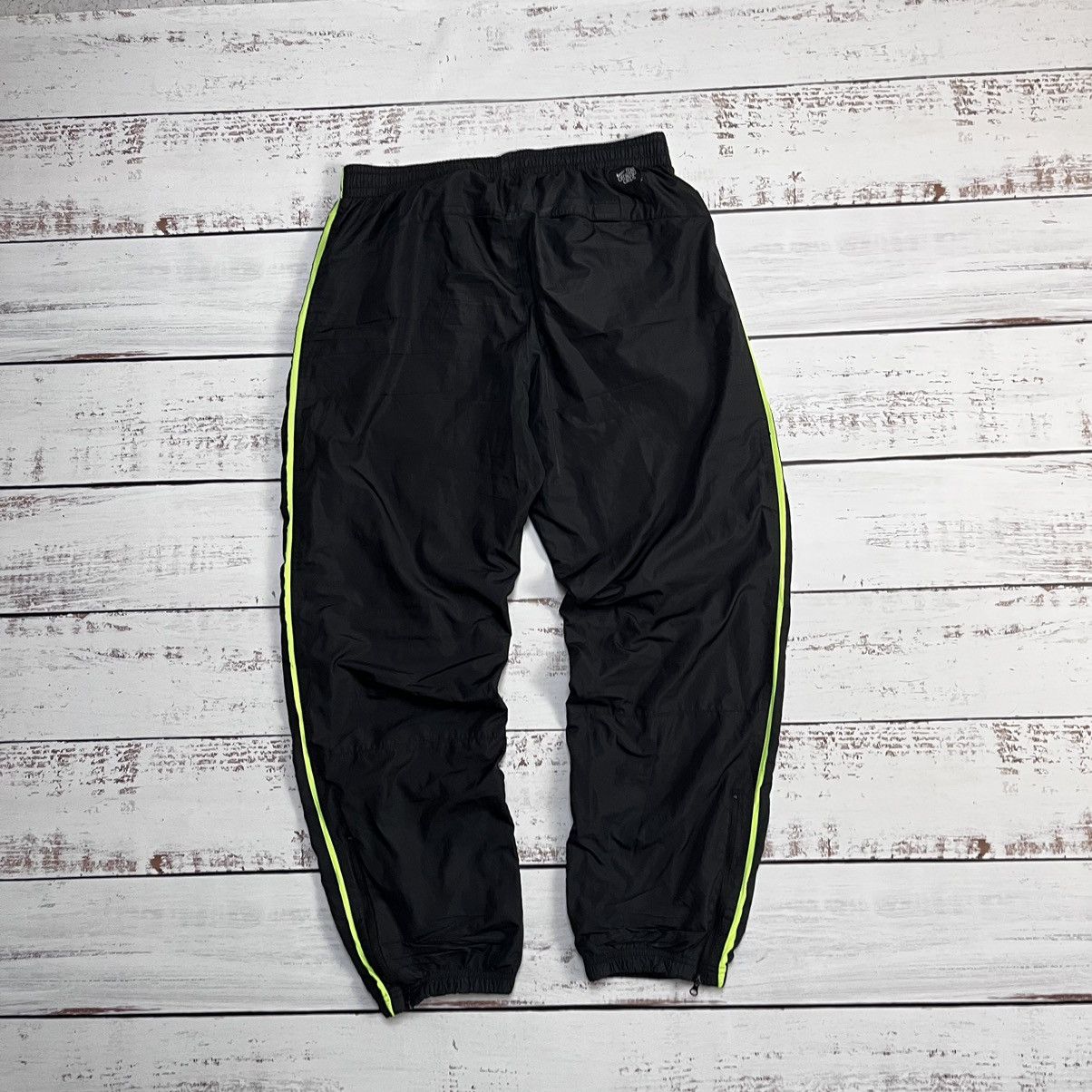 Nike × Vintage Nike Vintage Track Pants Nylon Y2K Drill Streetwear Swoosh Size US 36 / EU 52 - 5 Thumbnail