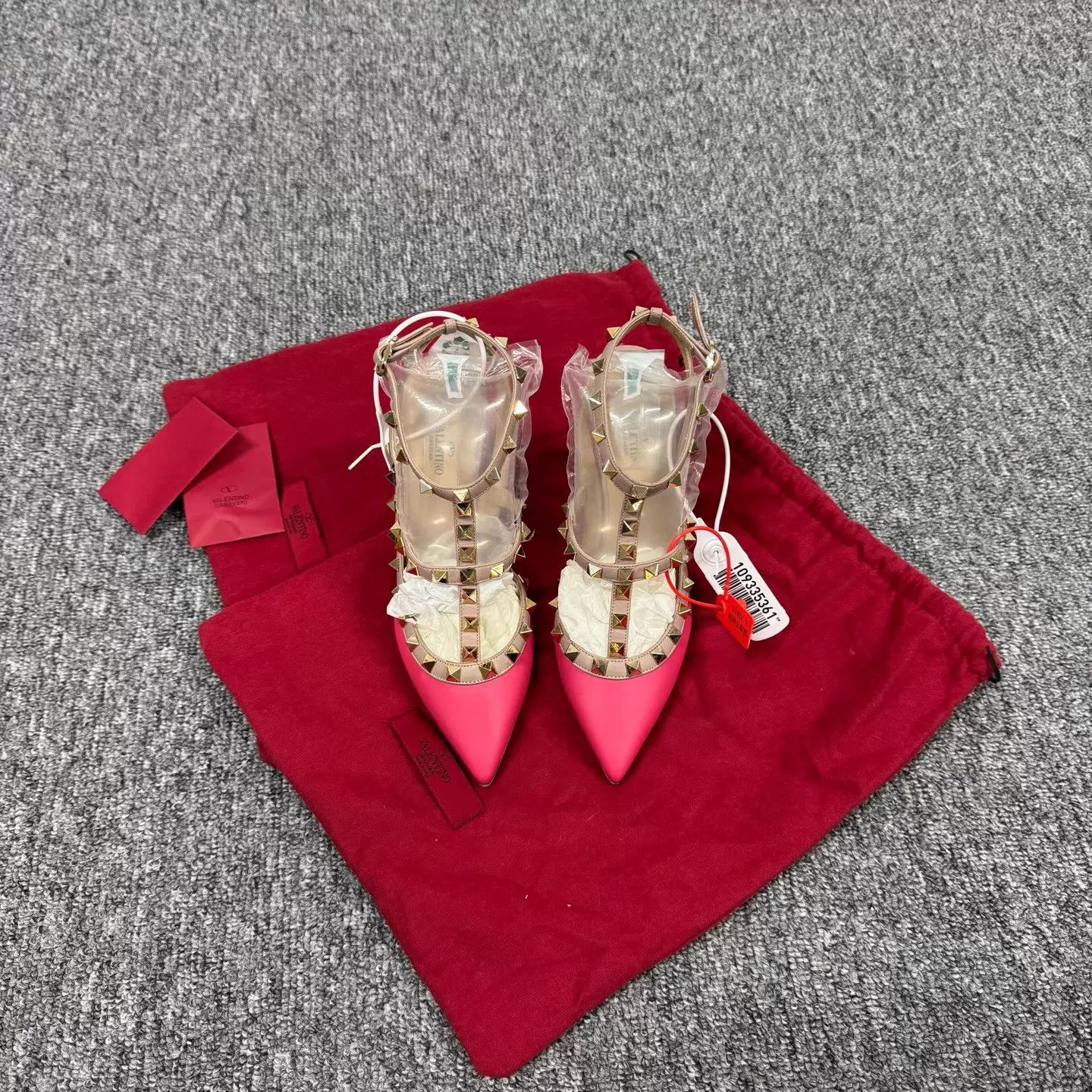 Valentino Valentino Pink Studded Pointed Stiletto Heels 35 Size US 4.5 / IT 34.5 - 2 Thumbnail
