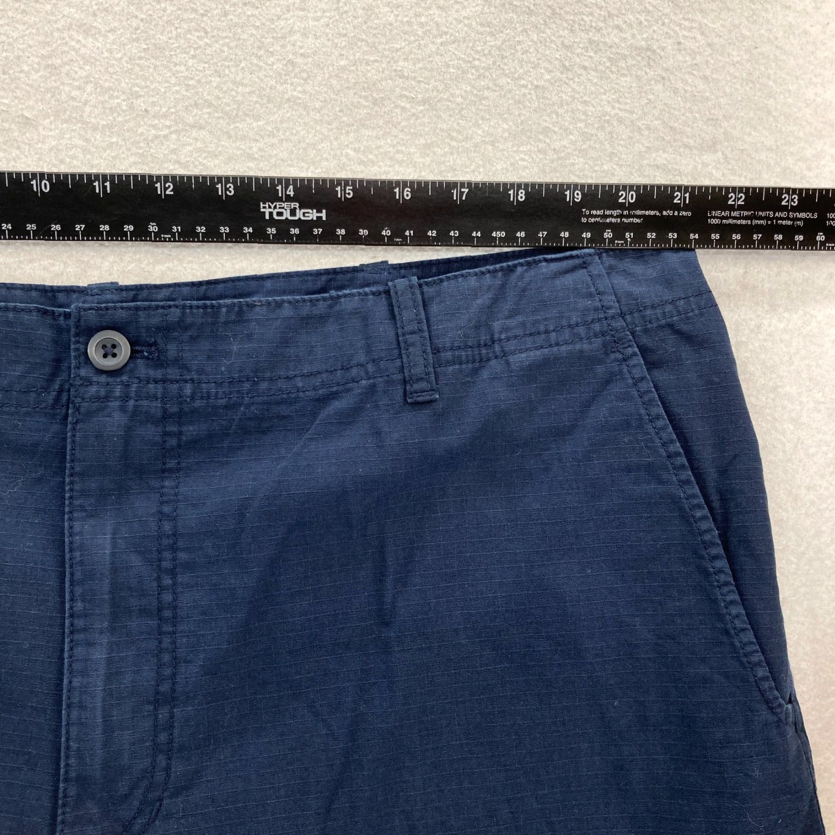 Izod IZOD Cargo Shorts Mens 42 Navy Blue Casual Outdoors Hiking Travel NWT Ripstop Cargo Short's Navy Blue 42 Mens Size US 42 / EU 58 - 6 Thumbnail
