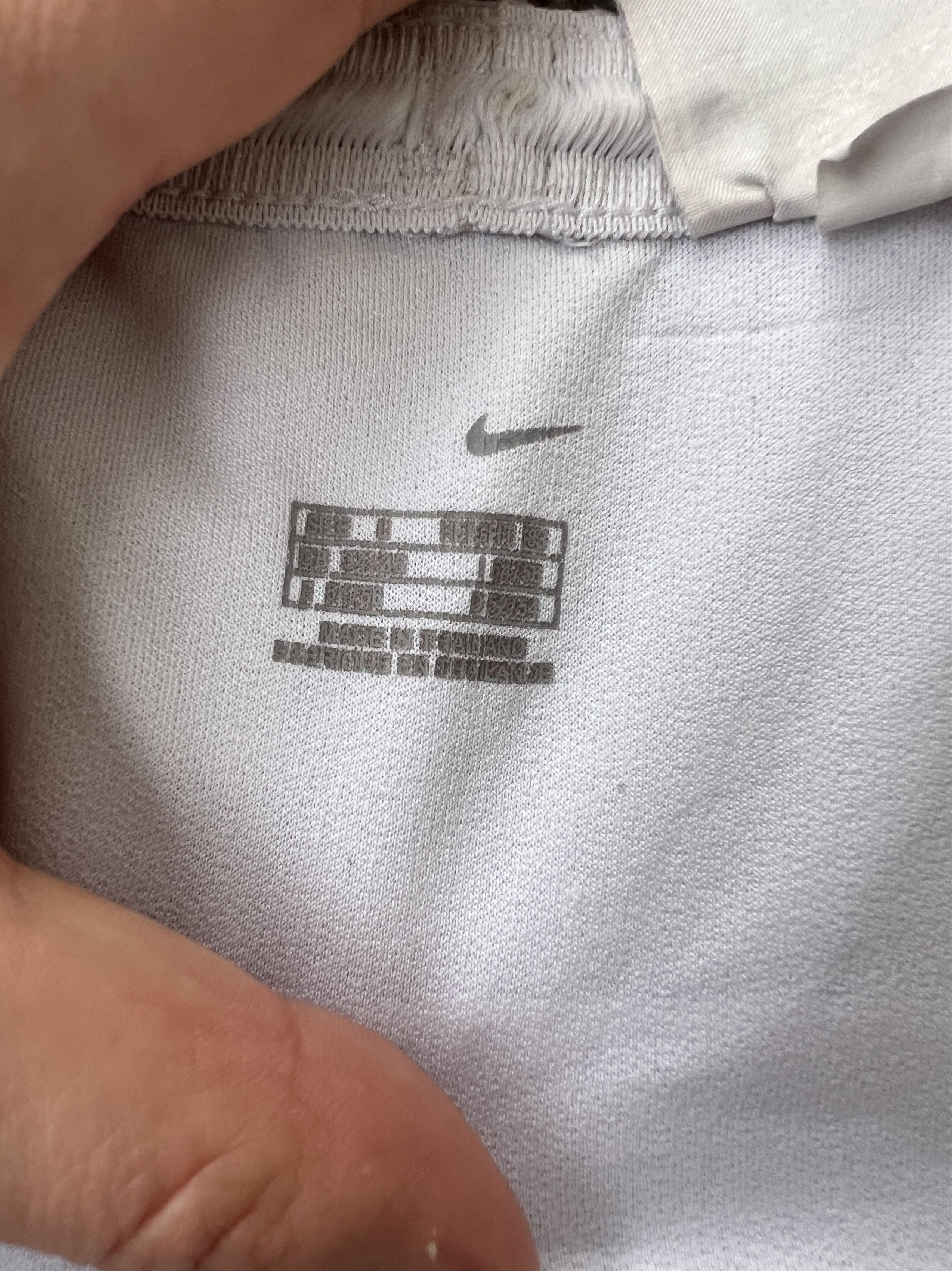 Nike Nike Manchester United Vintage Shorts Size US 36 / EU 52 - 8 Thumbnail